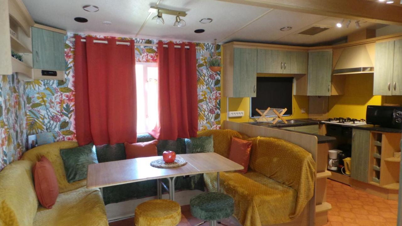 Mobil Home Chez Julie Verchaix Zewnętrze zdjęcie