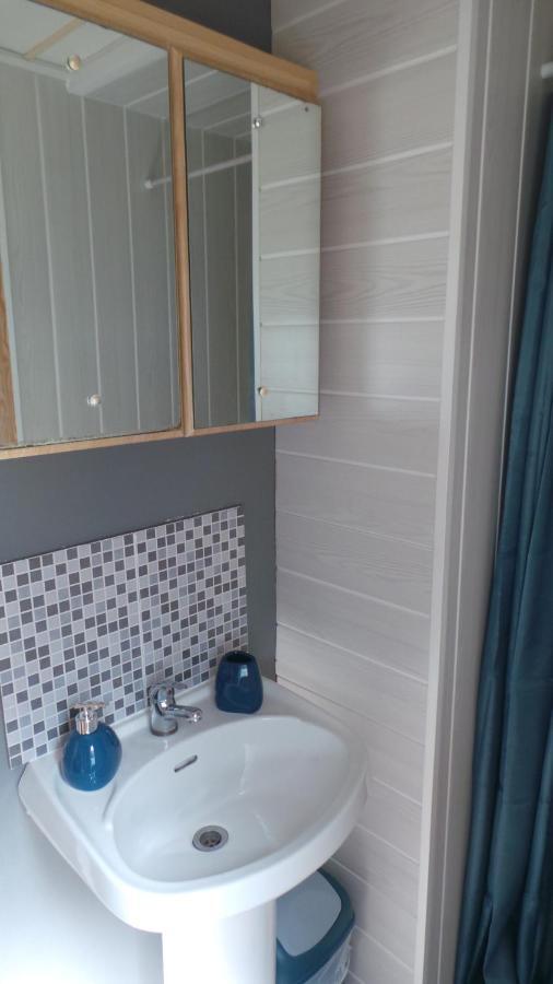 Mobil Home Chez Julie Verchaix Zewnętrze zdjęcie